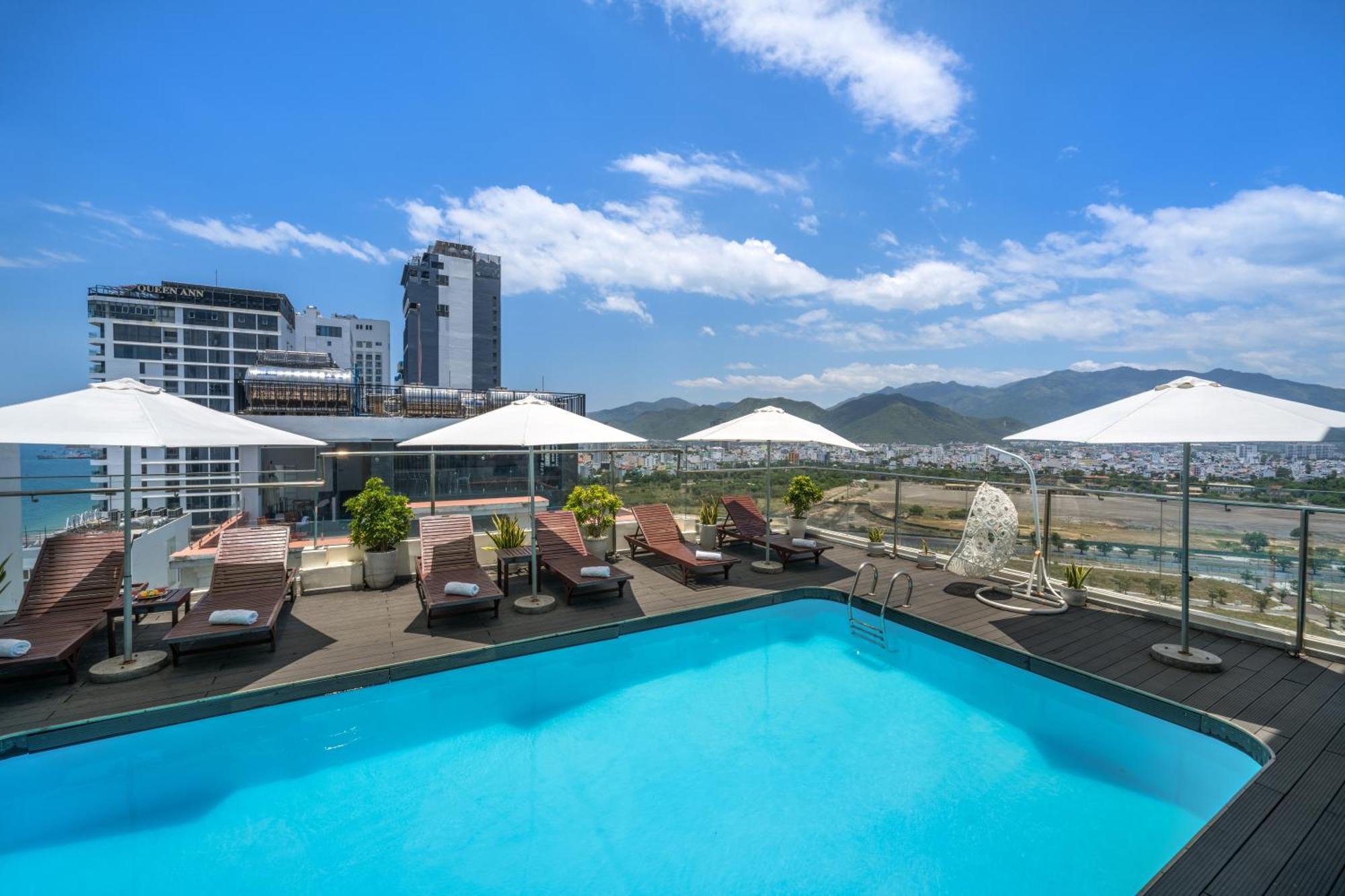 Sochi Hotel Nha Trang Exterior photo