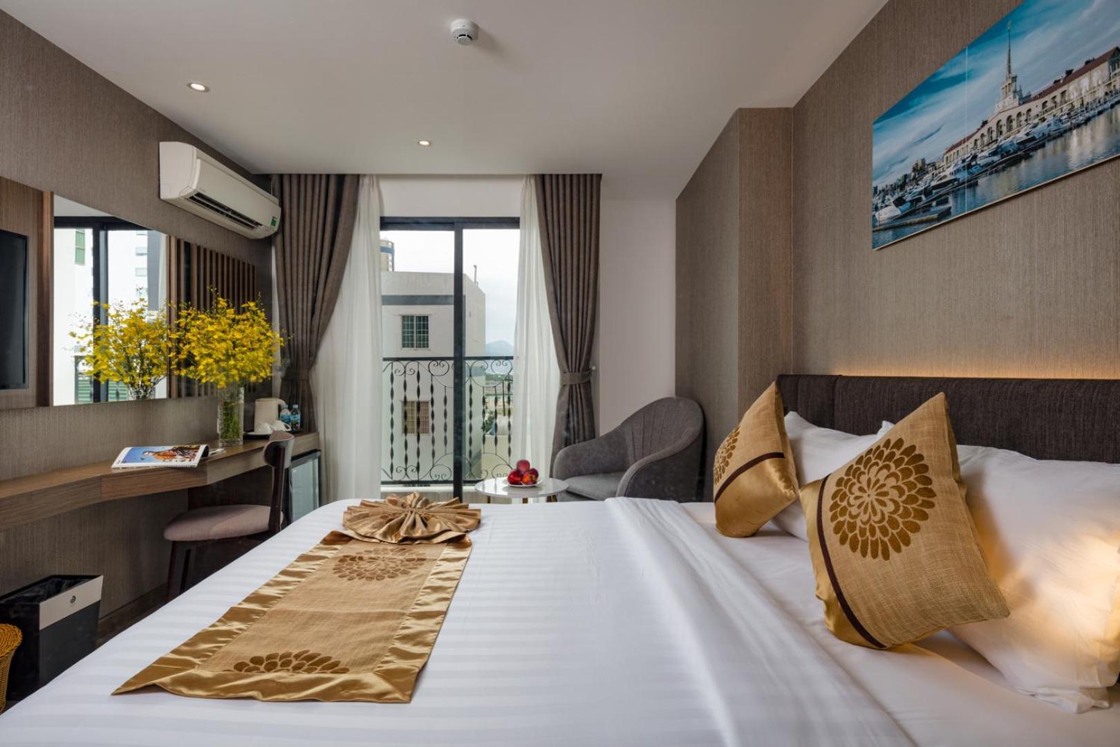 Sochi Hotel Nha Trang Exterior photo